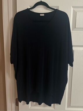 Chico's Travelers short sleeve v neck blouse top stretch classic office
